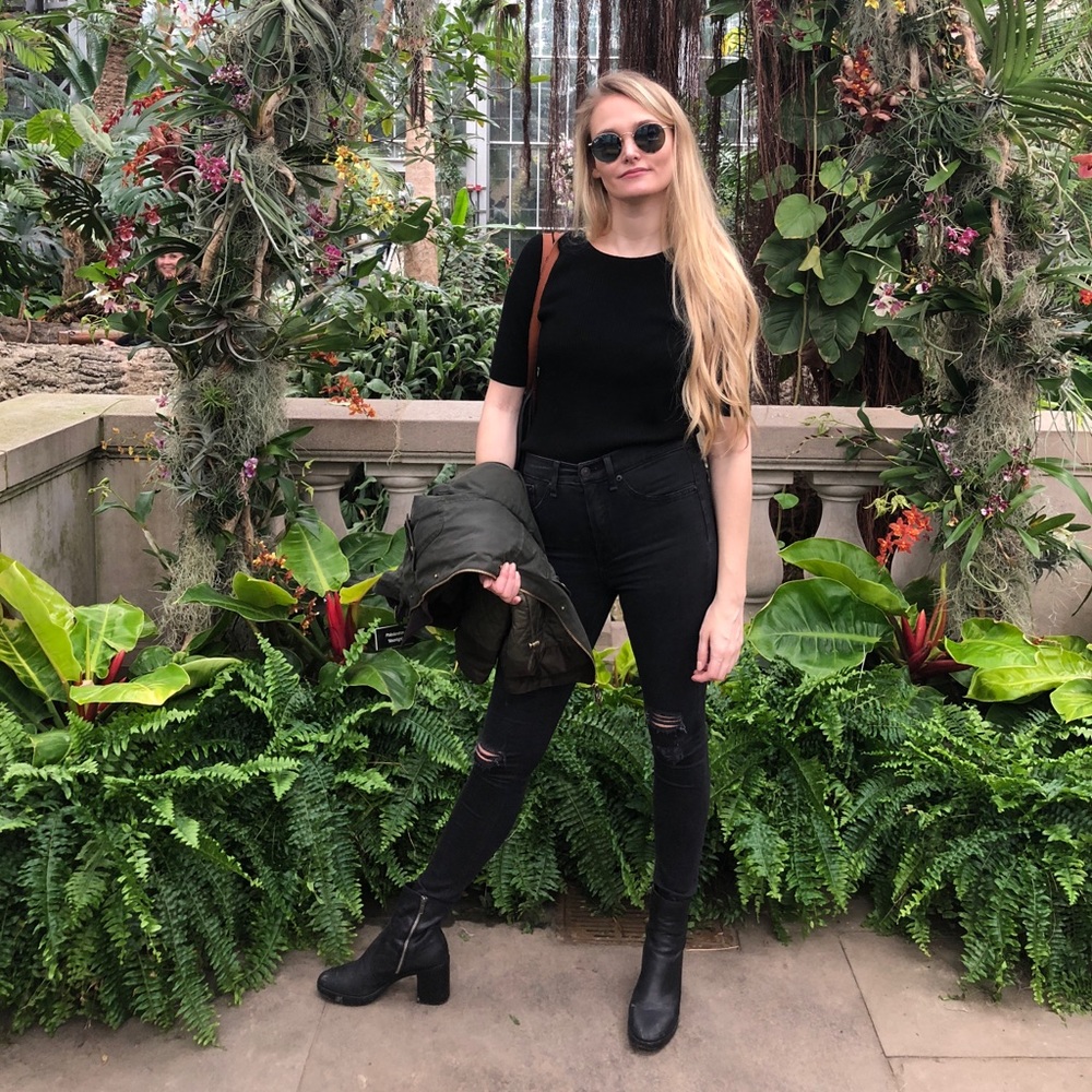 Meet your Posher, Taryn